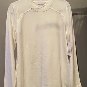 Ivory long sleeved shirt